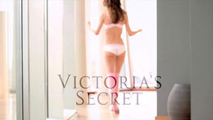 Miranda Kerr sexy Victoria’s Secret lingerie