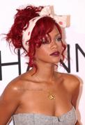 th_08504_RihannaatWestfieldShoppingCentreRedCarpet_62_122_67lo.jpg
