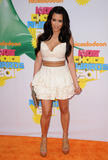 http://img172.imagevenue.com/loc195/th_09497_celebrity_paradise.com_TheElder_KimandKourtneyKardashian16_122_195lo.jpg