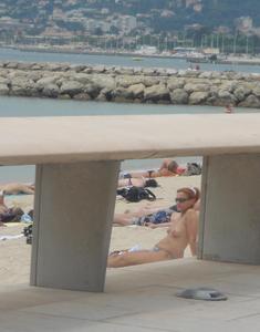beach voyeur topless pics-d3udjnp7oj.jpg
