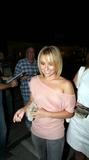 http://img172.imagevenue.com/loc873/th_64409_celeb-city.org_Hayden_Panettiere_candid_Hollywood_07-21-2008_13_123_873lo.jpg